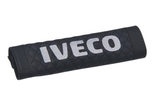 Iveco biztonsági öv párna fekete steppelt