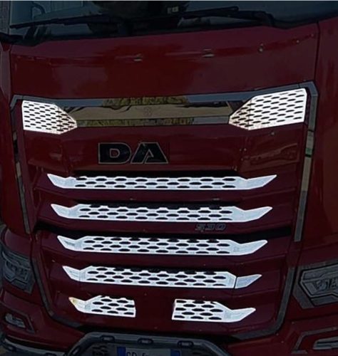 Daf XG inox perforált hűtőrács betét dísz